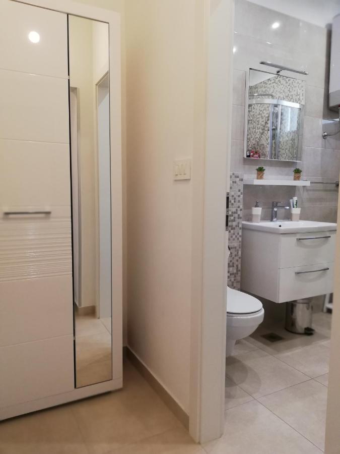 Studio Apartman Lenka Сплит Экстерьер фото
